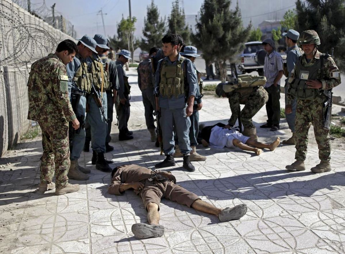 حمله طالبان به مرکز فرماندهی پلیس محلی در افغانستان