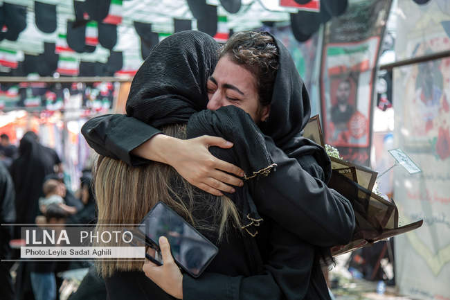قطعه 42 نماد درد و صبر