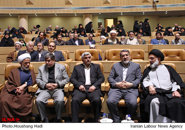 همایش بزرگداشت بانوی انقلاب 