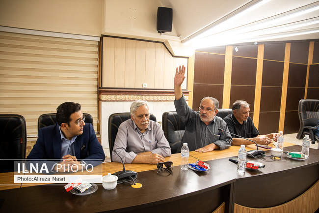 نشست خبری رئیس و اعضای هیات مدیره دوره سوم خانۀ مطبوعات استان قزوین