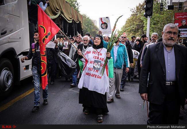مراسم تشییع پیکر ۵۴ شهید دفاع مقدس ناجا از مقابل دانشگاه تهران