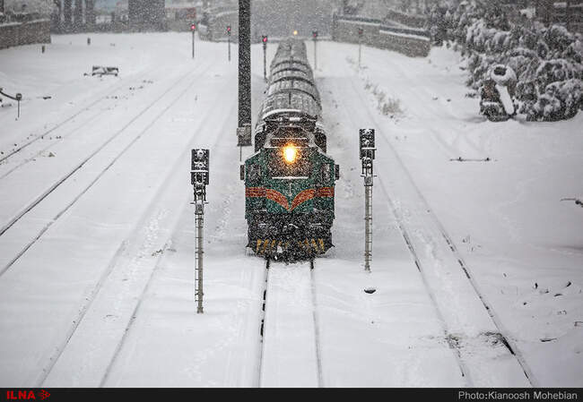 صبح برفی تهران