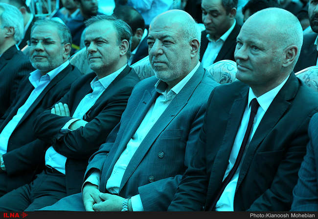 افتتاح بزرگترین نیروگاه خورشیدی ایران در کرمان