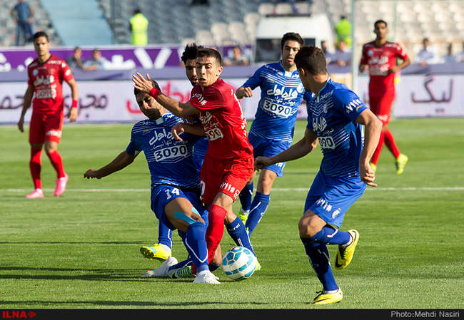 هشتاد و سومین داربی تیم های فوتبال استقلال و پرسپولیس