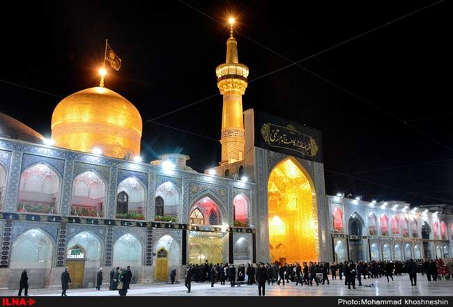 مراسم خطبه خوانی شب شهادت امام رضا (ع) در حرم رضوی
