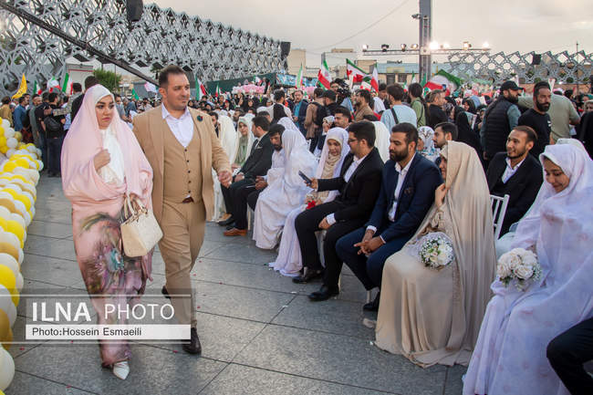  برگزاری جشن ازدواج ۱۰۰۰زوج جان فدا در تهران 