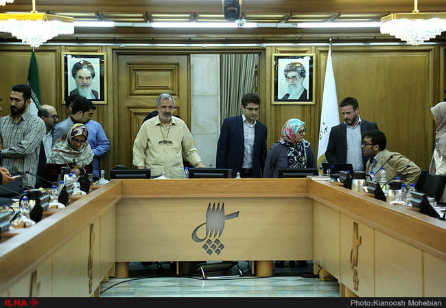 جلسه ارایه برنامه کاندیداهای شهرداری