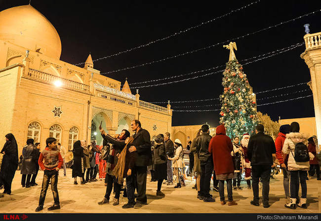 حال وهوای کریسمس در محله جلفا اصفهان