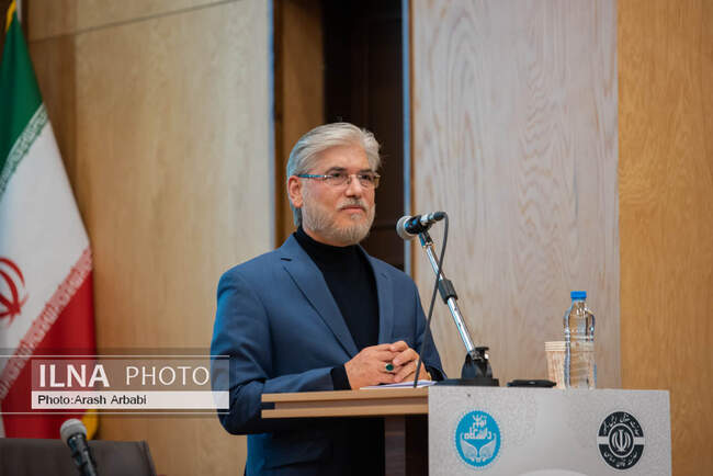   دکتر سیمایی صراف- وزیر علوم 