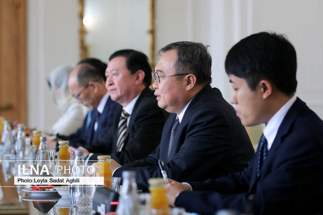 دیدار لیو جیان چائو با وزیر امور خارجه کشورمان