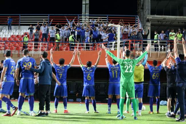 گزارش تصویری جشن گل‌گهر بعد از پیروزی مقابل مس رفسنجان