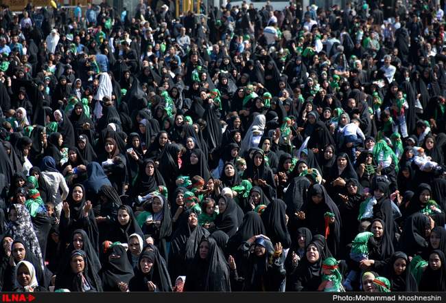 مراسم شیرخوارگان حسینی در حرم مطهر رضوی