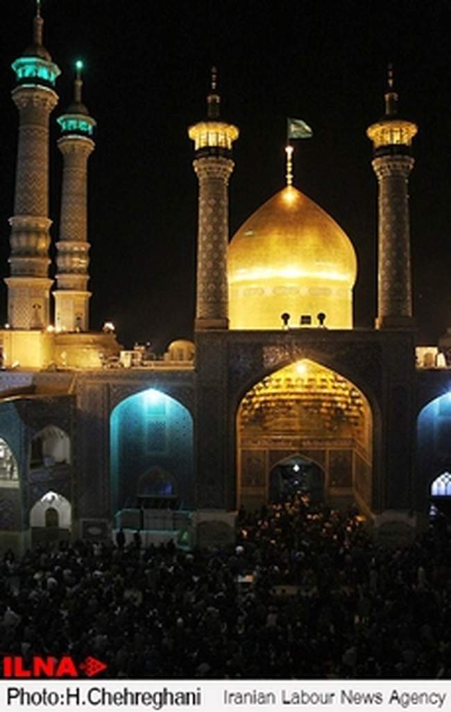 لحظه تحویل سال در حرم حضرت معصومه(س) قم