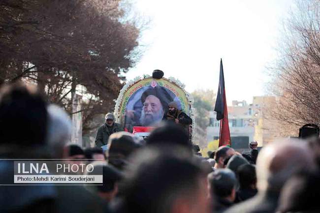 تشییع آیت الله مستجابی در اصفهان 