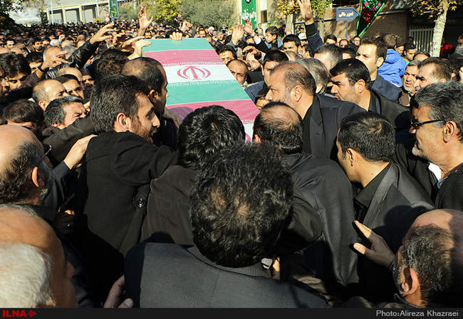 مراسم تشییع پیکر غضنفر رکن آبادی