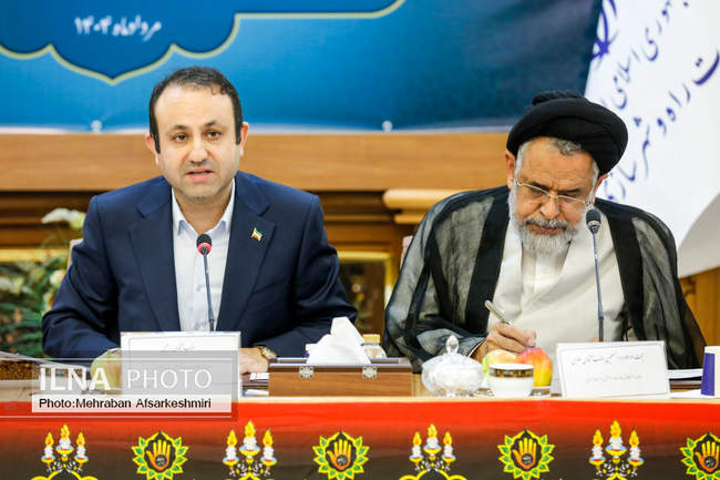 نشست هم اندیشی نمایندگان مجلس و مدیران اجرایی وزارتخانه ها