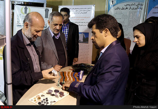 بازدید علیرضا محجوب از نمایشگاه بین المللی الکامپ