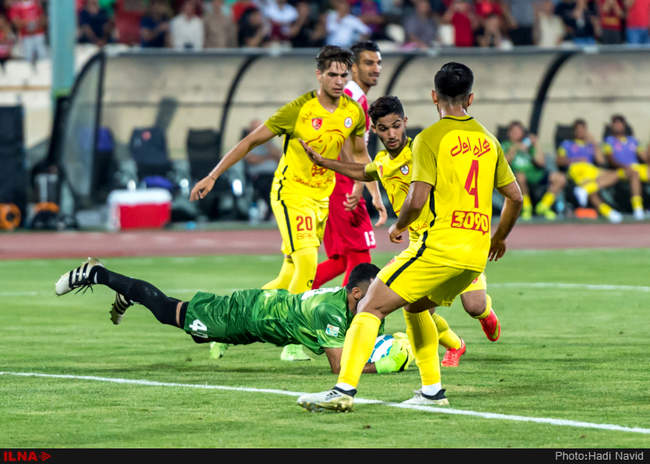 پرسپولیس قهرمان سوپرجام فوتبال ایران (گزارش تصویری)