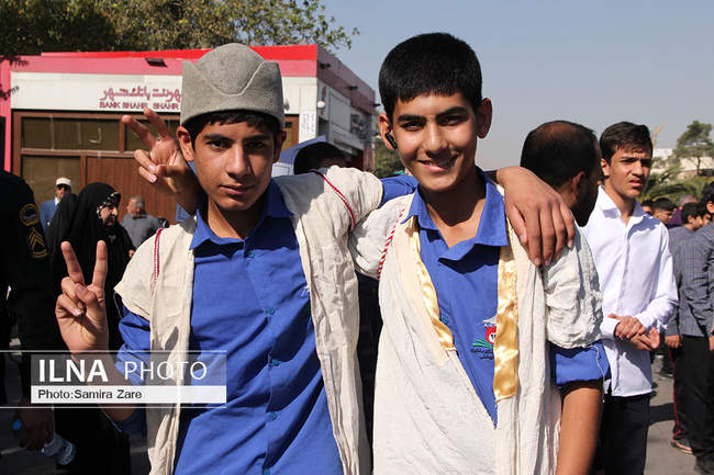راهپیمایی ۱۳ آبان شیراز
