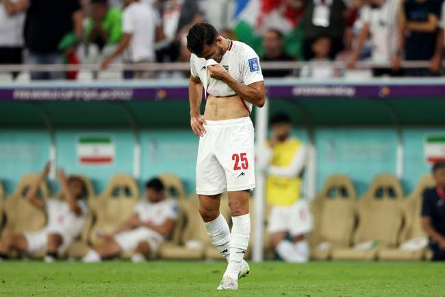 تصاویر وداع بغض آلود ملی پوشان با جام جهانی 2022