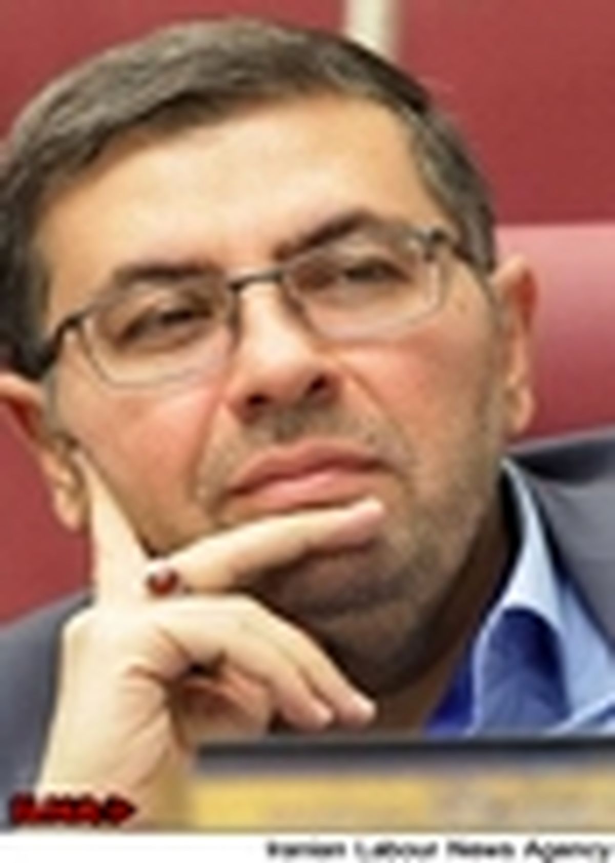 حملات سایبری از منظر حقوق بشردوستانه مورد مطالعه قرار گیرد