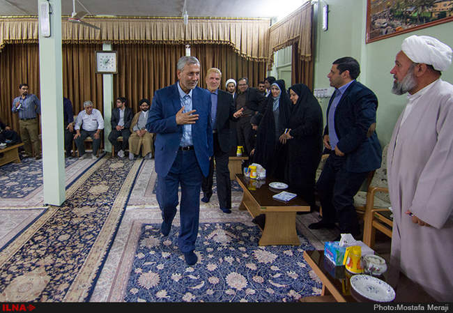 دیدار وزیر تعاون کار و رفاه اجتماعی با مراجع وعلماء شهر قم