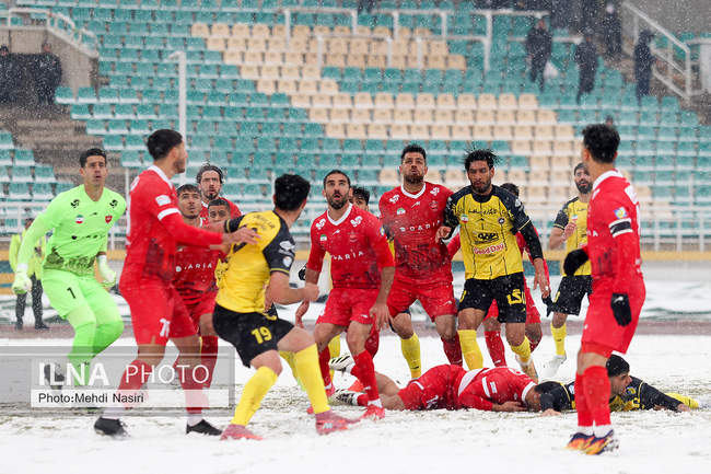 گزارش تصویری بازی پرسپولیس و سپاهان اصفهان