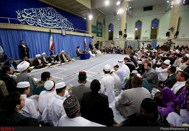 دیدار شرکت‌کنندگان در مسابقات بین‌المللى قرآن کریم‌ بارهبر انقلاب اسلامی 