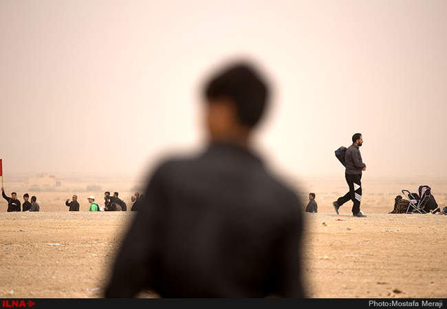 بسته شدن مرز مهران و سردرگمی هزاران زائر ایرانی/12