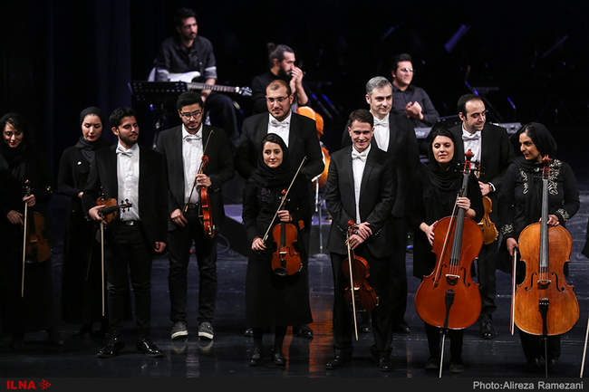 کنسرت- نمایش «خط سوم» 