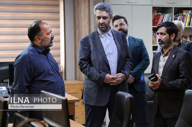 بازدید معاون ارتباطات و اطلاع‌رسانی دفتر رئیس‌جمهور از خبرگزاری ای
