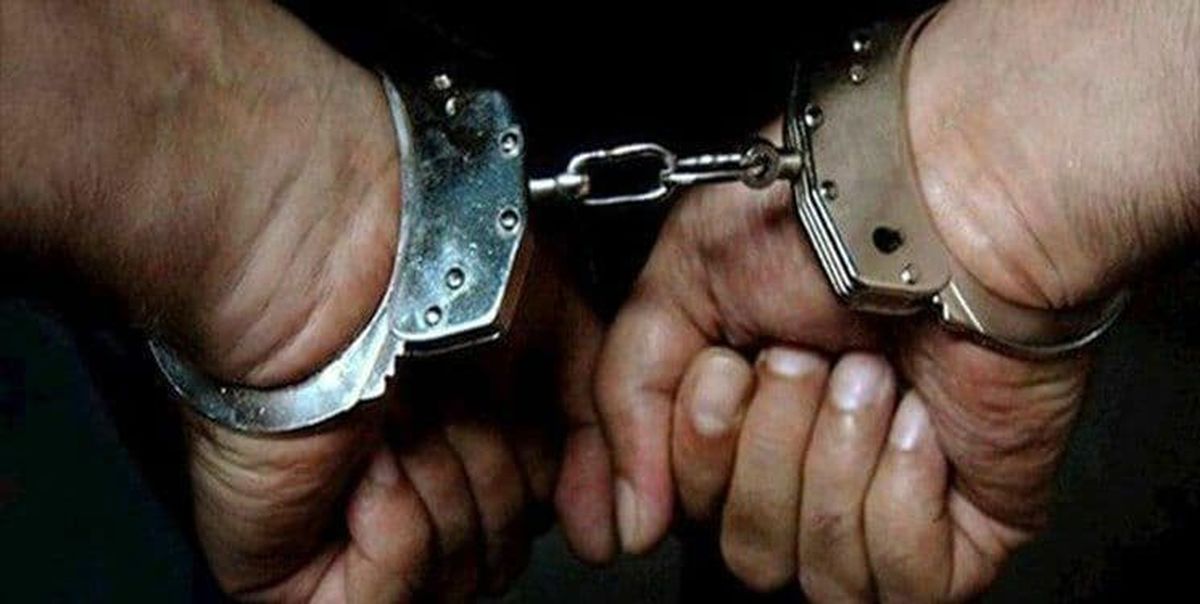 دستگیری متهم به سرقت لوازم داخل خودرو در سرخس