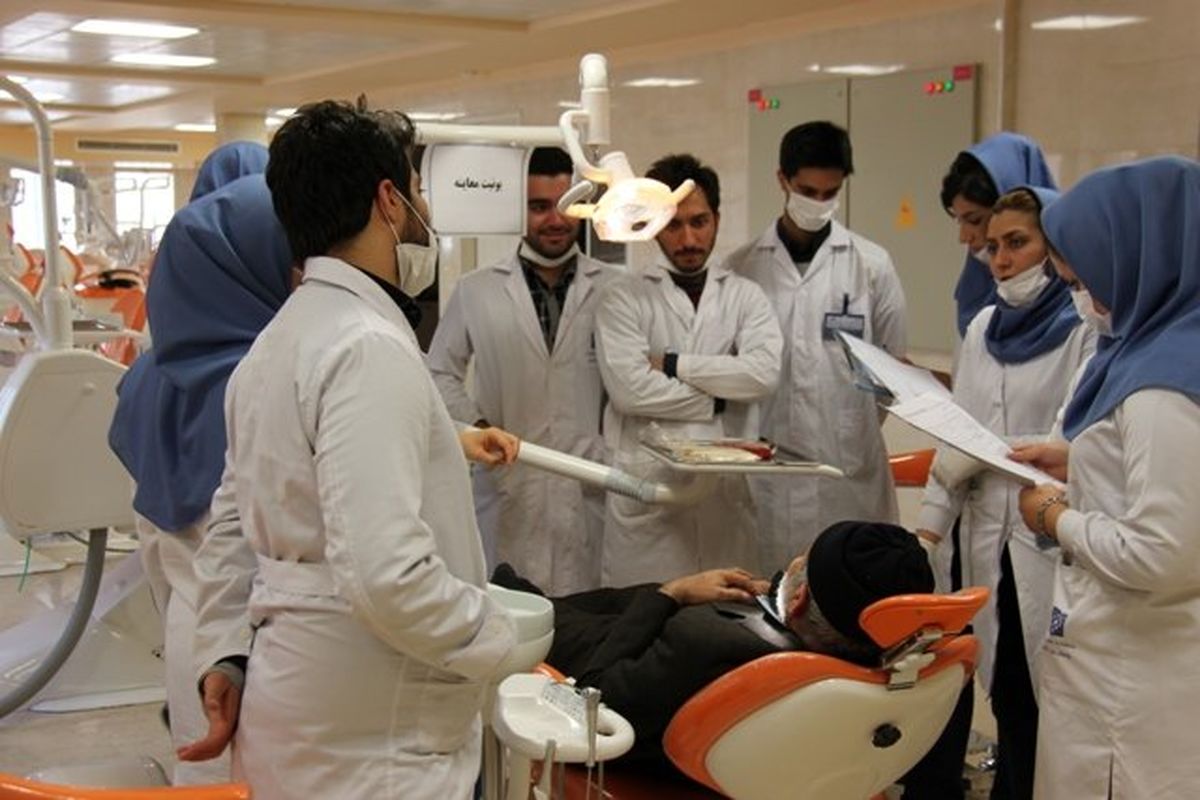 آغاز توزیع کارت آزمون گواهینامه - دانشنامه دندانپزشکی از فردا