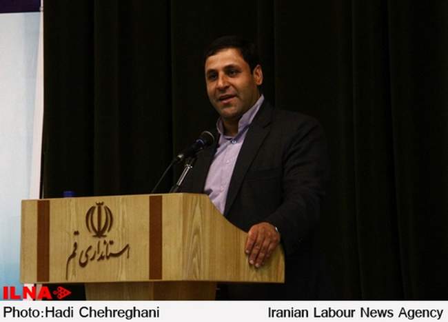 مراسم تکریم خبرنگاران و فعالان رسانه‌ای قم