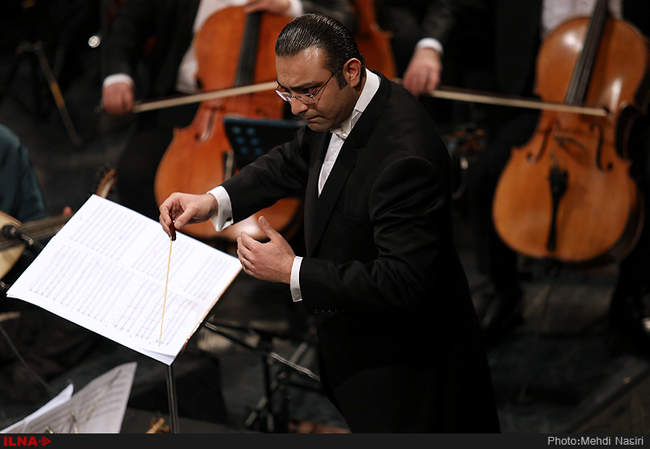 کنسرت ارکسترسمفونیک تهران به رهبری بردیا کیارس