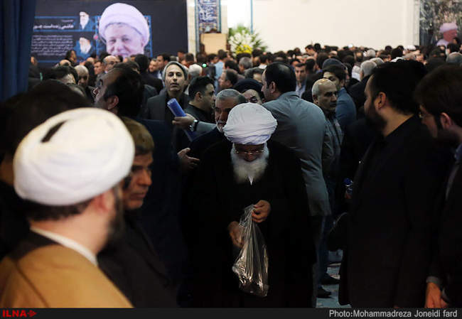 مراسم گرامیداشت مرحوم آیت الله هاشمی رفسنجانی در دانشگاه علوم تحقیق�