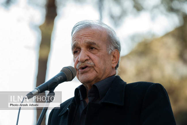 مراسم تشییع پیکر عنایت بخشی