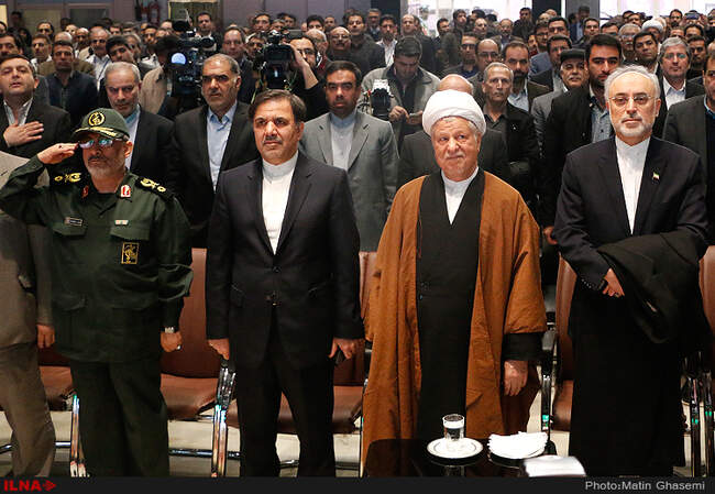  مراسم گرامیداشت دهه فجر و سالروز ورود امام با حضور آیت الله هاشمی رفسنجانی