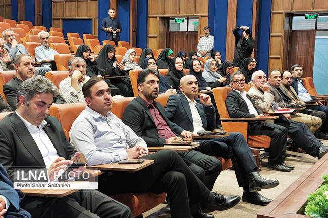 نشست هم‌اندیشی فعالان رسانه‌ای در قزوین