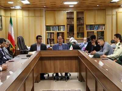 جلسه بررسی پروژه های عمرانی بخش خشکبیجار 