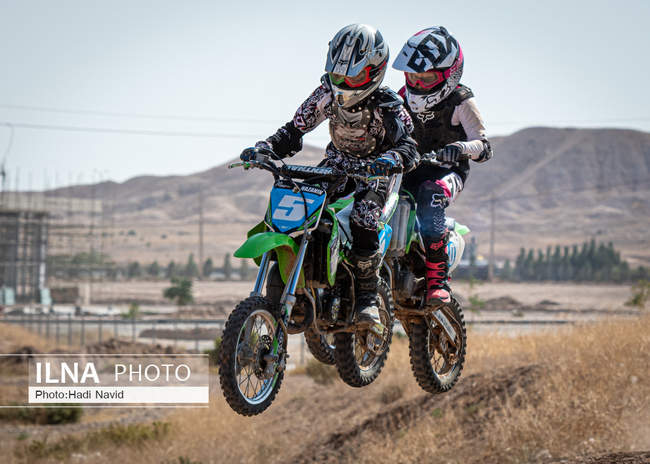 اولین دوره مسابقات موتور کراس بانوان ایران