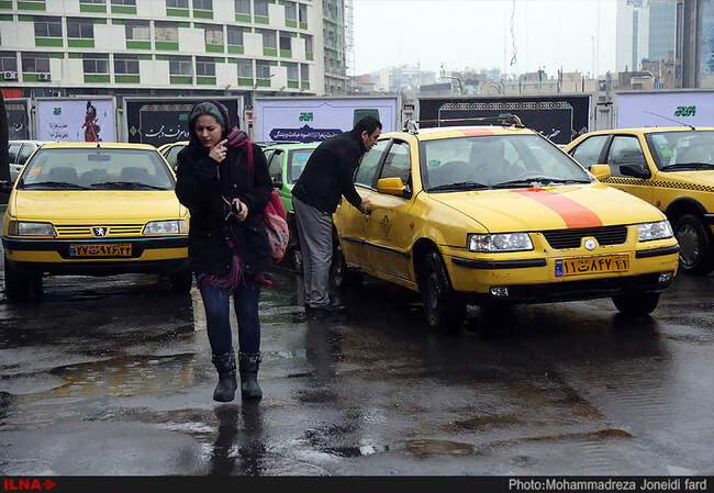 یک روز بارانی در تهران 