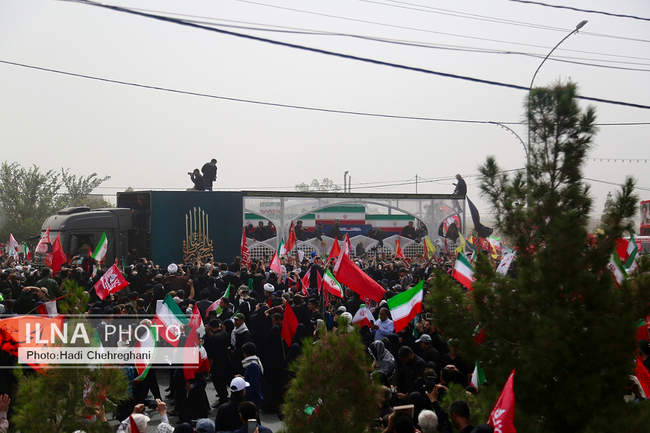 تشییع پیکر مطهر رهبر شهید انقلاب در قم
