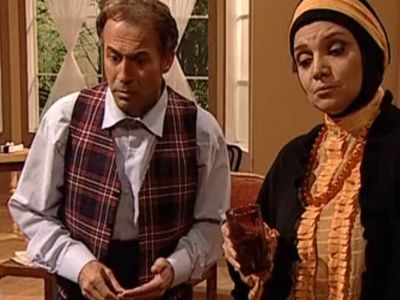 دانیال حکیمی و الهام پاوه‌‌نژاد در «عیش و نیستی» شبکه ۴