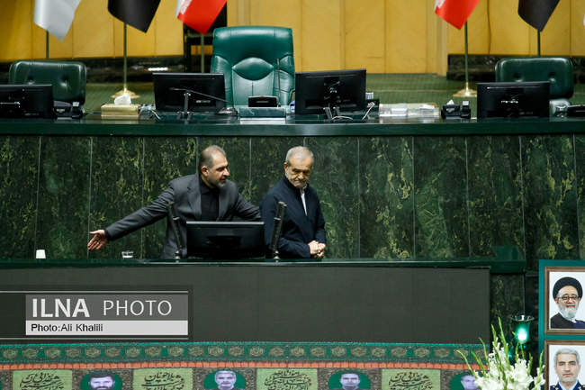 مراسم پاسداشت شهدای خدمت در مجلس