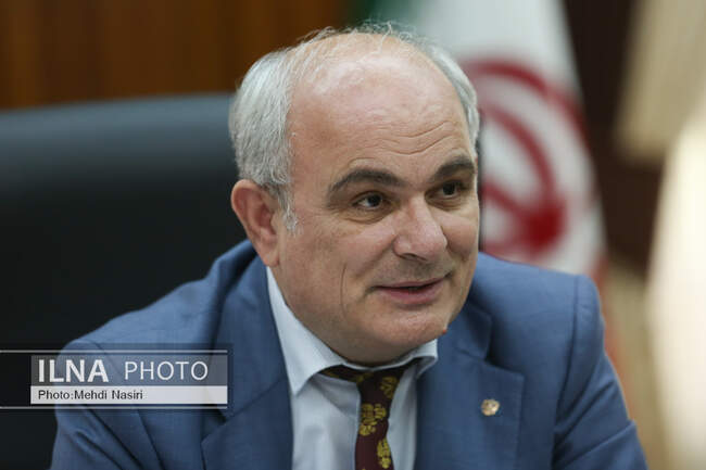   لوان جاگاریان