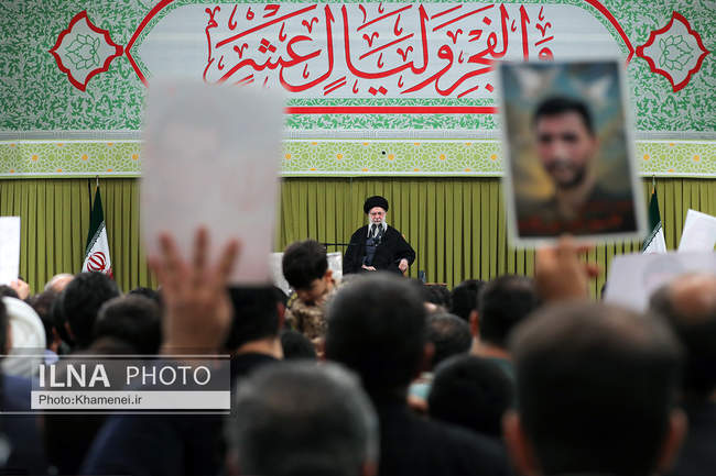 دیدار اقشار مردم با رهبر انقلاب به مناسبت چهل‌وهفتمین سالگرد پیروزی