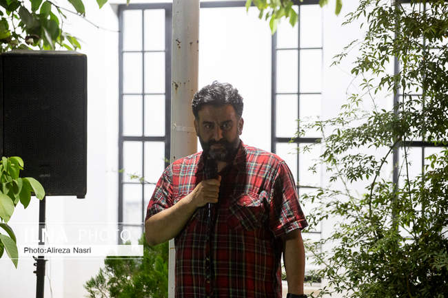 نشست صمیمی محمد علیخانی با اصحاب رسانه استان قزوین