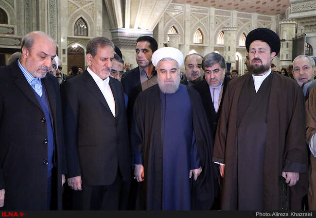 تجدید میثاق رئیس جمهور و اعضای هیئت دولت با آرمان های امام راحل