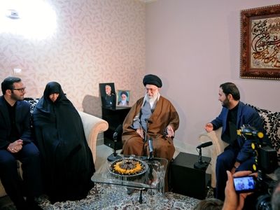 خداوند باب شهادت را برای بندگان خالص خود باز گذاشته است
